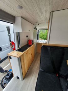 puerta lateral camper